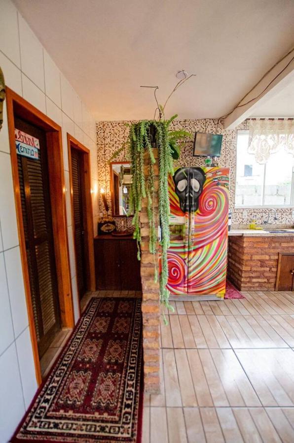Hostel Quintal Do Rosa Прая-ду-Роса Екстер'єр фото