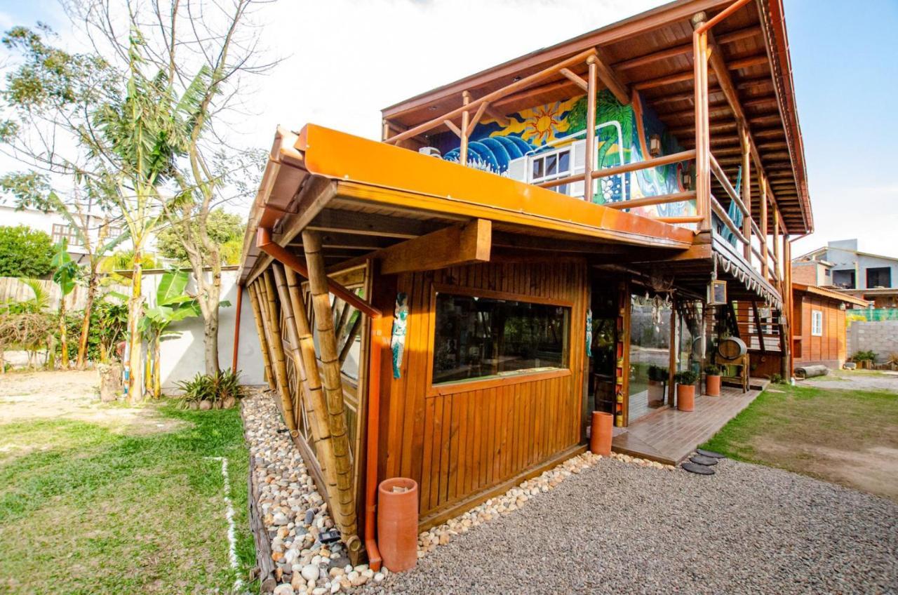 Hostel Quintal Do Rosa Прая-ду-Роса Екстер'єр фото